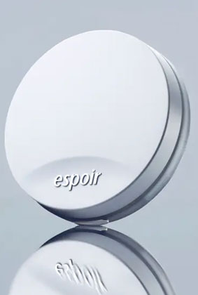 Lightweight Layering Cushion Foundation for Smooth, Flawless Coverage